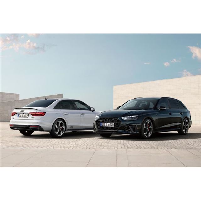 【PMA】1/18 アウディ A4 4ドアセダン 2005年 シルバー ダイキャスト製ミニカー 絶版品 A4・シルバー(銀)の中古車を探すカーセンサー