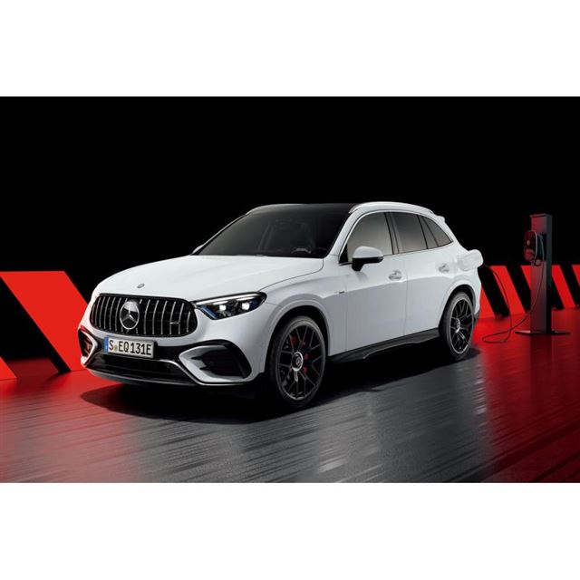 メルセデスAMG GLC AMGの価格・新型情報・グレード諸元 価格.com