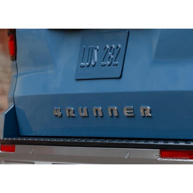 トヨタ自動車の米国部門は、SUV『4ランナー』（Toyota 4Runner）の新型のティザー写真を公開した。
　2009...