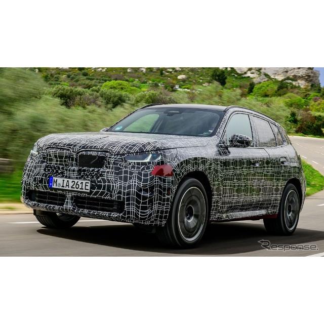 BMWは4月18日、SUV『X3』 の新型のプロトタイプの写真を公開した。
　新型X3のドライビングダイナミクスと...