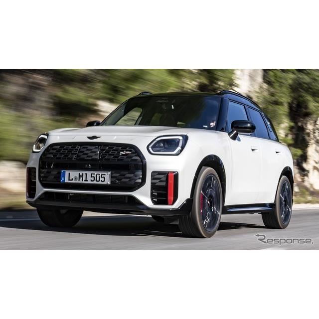 MINIは6月26日、『ジョンクーパーワークス・カントリーマン』（MINI John Cooper Works Countryman）の新写...