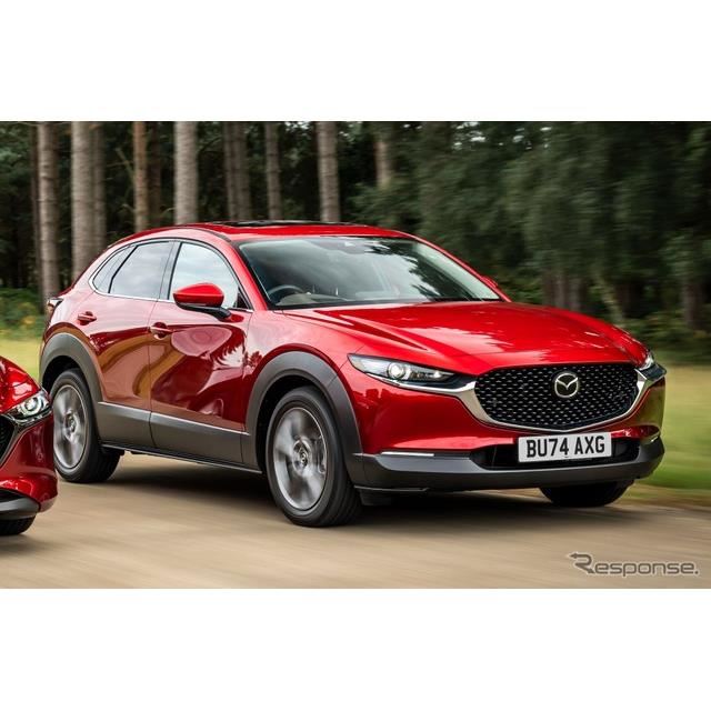 マツダの欧州部門は8月1日、小型SUV『CX-30』の2025年モデルを英国で発表した。
　2025年モデルの最大の変...