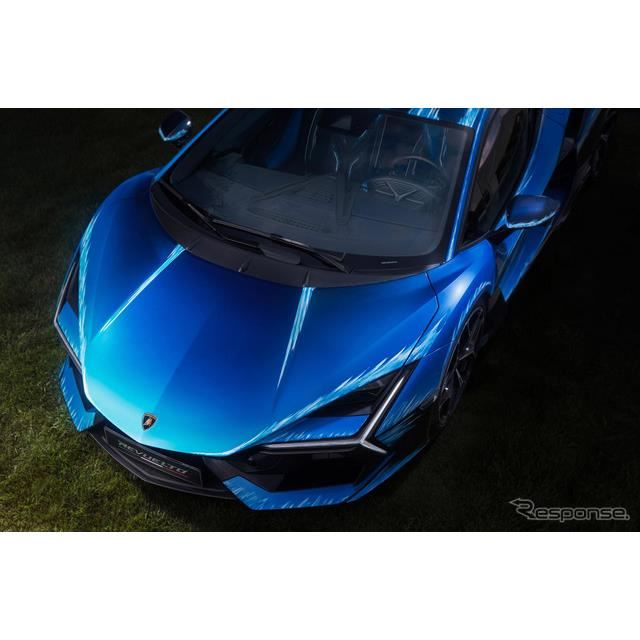 ランボルギーニは8月1日、電動スーパーカー『レヴエルト』の特別モデル「オペラ・ウニカ」をイタリアで発表...