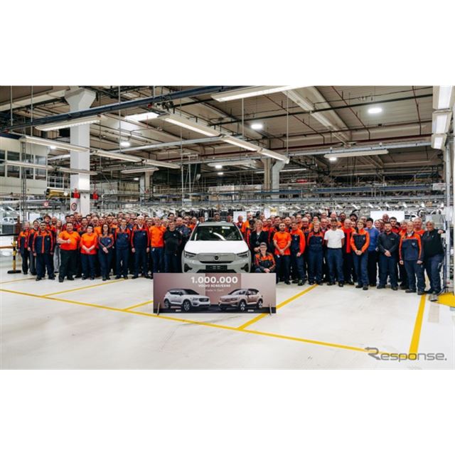 ボルボカーズは、コンパクトSUV『XC40』とそのEV版『EX40』の累計生産台数が100万台を突破した、と発表した...