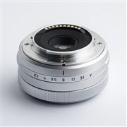 ���������Y�uTTArtisan AF 27mm f/2.8 �x�m�t�C����X�}�E���g�v�̐V�F�V���o�[