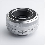 ���������Y�uTTArtisan AF 27mm f/2.8 �x�m�t�C����X�}�E���g�v�̐V�F�V���o�[