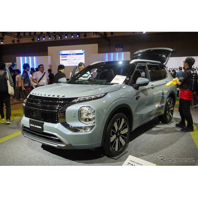 三菱自動車が誇るフラッグシップSUV、『アウトランダーPHEV』が10月に待望の改良モデルを発売した。注目は...