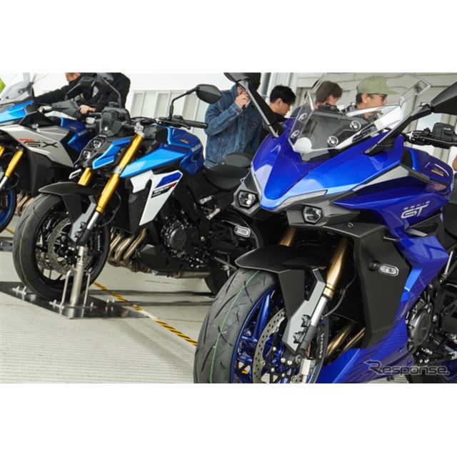 スズキ、「GSX-S/R Meeting 2024」でまさかの新型2車種をサプライズ公開＆展示 鈴木社長「来年は40周年記念を」 - 価格.com