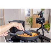 「RF-S7.8mm F4 STM DUAL」