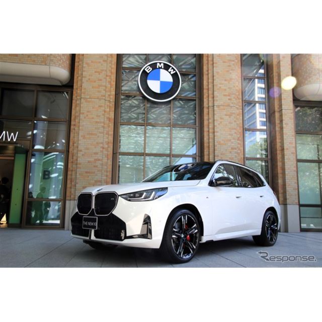 ビー・エム・ダブリュー（BMWジャパン）は、4代目となる新型『X3』の販売を開始した。その特徴のひとつはデ...