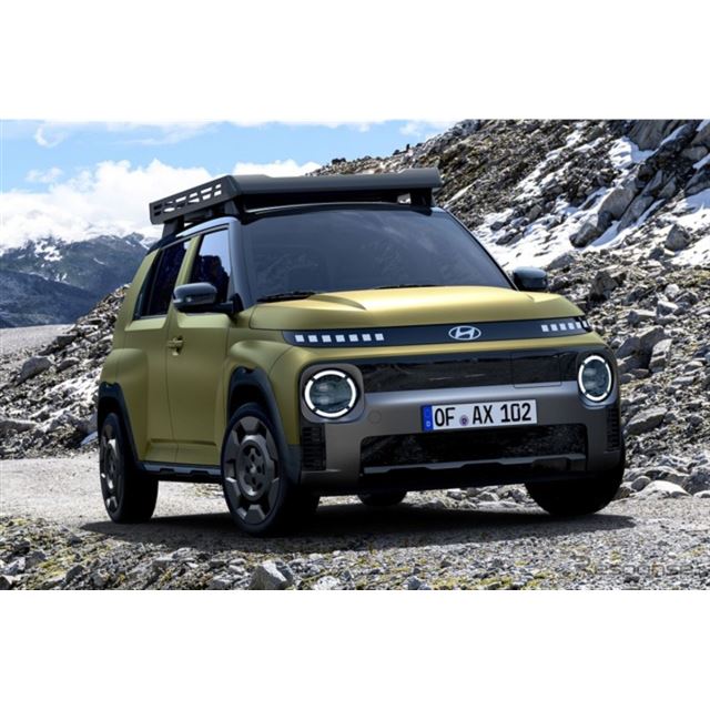 �q�����f�́A�u�����b�Z�����[�^�[�V���[2025�ɁA�V�^�̏��^�d�C�����ԁiEV�j�N���X�I�[�o�[�w�C���X�^�[�E...