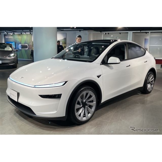 テスラ モデルYの価格・新型情報・グレード諸元 価格.com