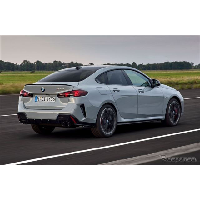 BMWは、新型『2シリーズ・グランクーペ』を発売。全幅1800mmのコンパクトな4ドアクーペで、スポーティなデ...