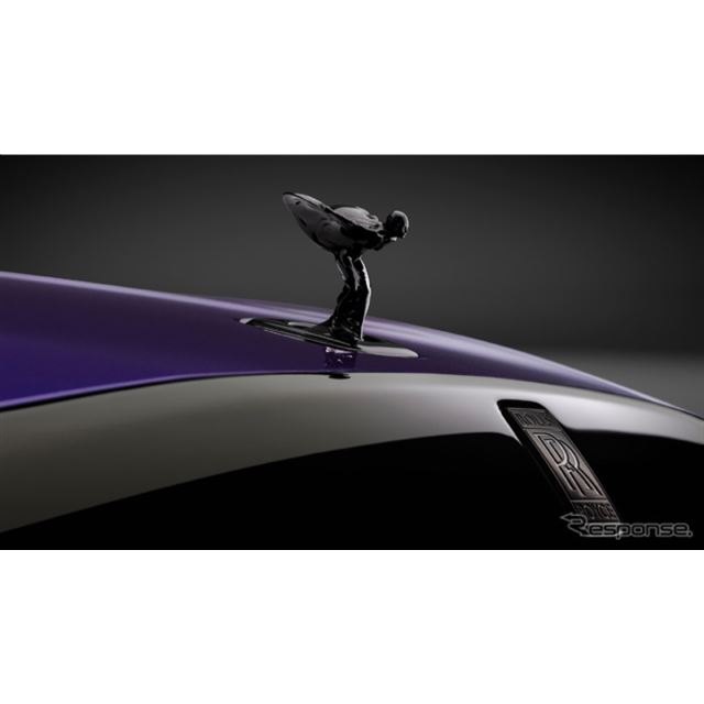 ロールスロイス・モーターカーズは、同社初の完全電気自動車『スペクター』の「ブラック・バッジ」を日本市...