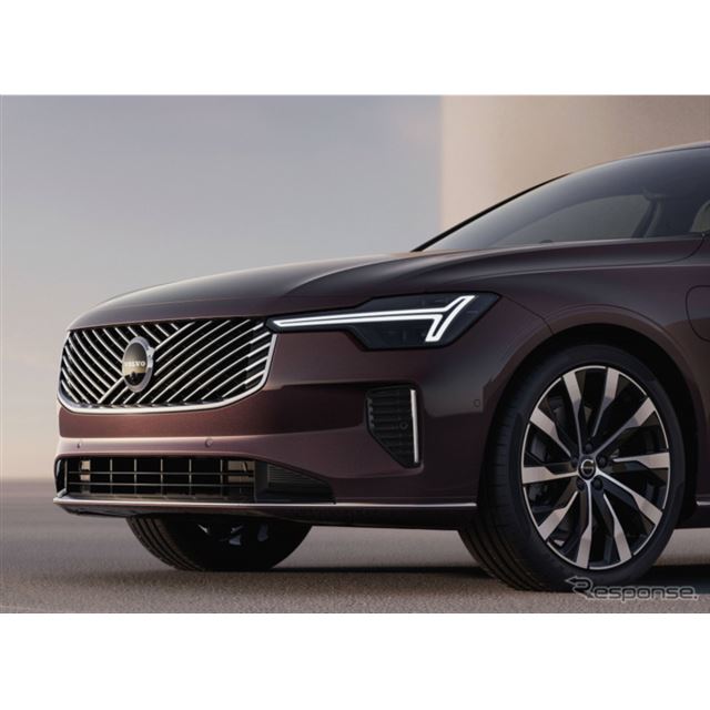 ボルボカーズは、フラッグシップセダン『S90』の改良新型を発表した。改良新型S90は、より洗練された外観デ...