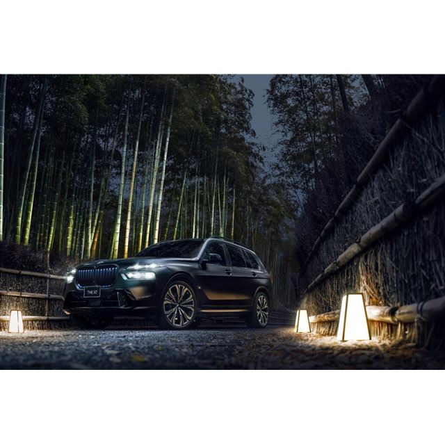 BMWジャパンは2025年5月8日、フラッグシップSUV「BMW X7」に日本専用限定車「BLACK-α（ブラックアルファ）...