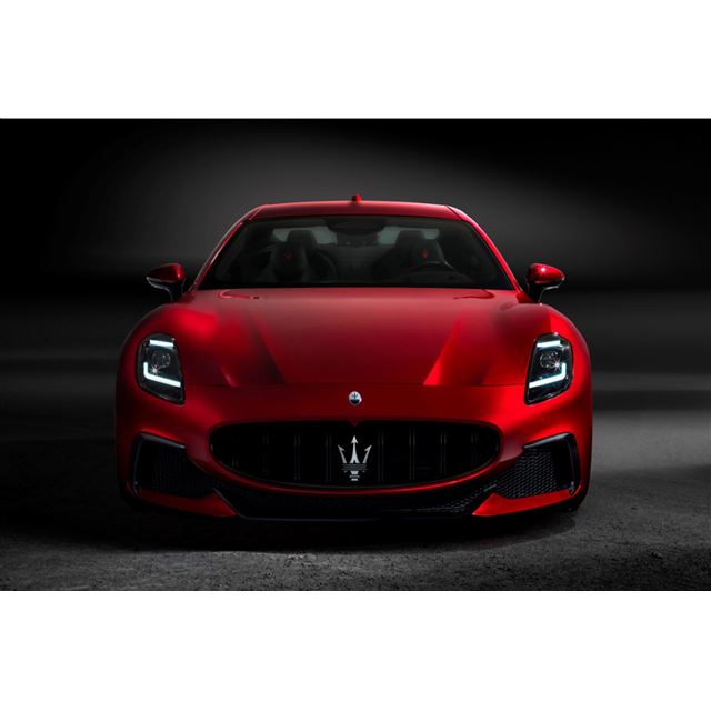 マセラティの最新情報・自動車カタログ - 価格.com