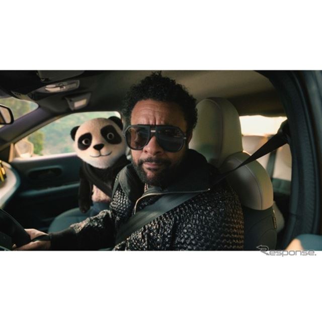 フィアットが、新型『グランデ・パンダ』の欧州発売を記念し、世界的音楽アーティストのシャギーとコラボレ...