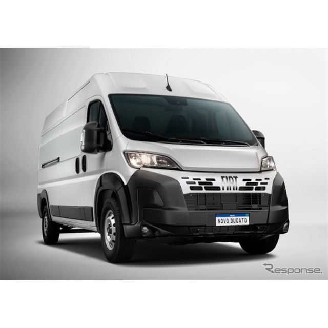 フィアットは、商用バン『デュカト』の2026年モデルをブラジルで発表した。新型エンジン搭載や外観デザイン...
