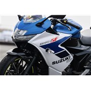 スズキ ジクサーSF250 - 価格.com