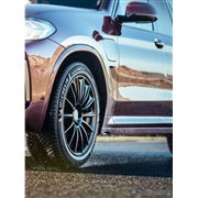 255/45R20のタイヤ 製品一覧 (タイヤ幅:255,偏平率:45%,ホイール