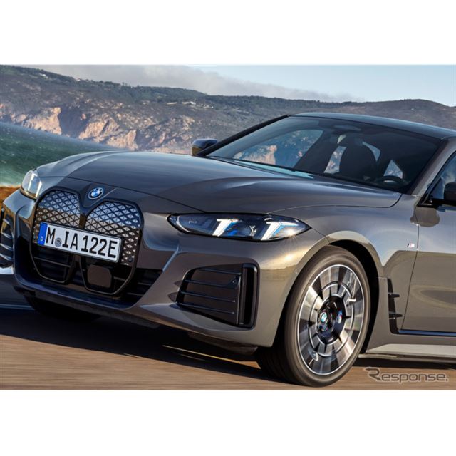 BMWは7月から、電気自動車『i4』シリーズの大幅な性能向上を欧州で実施する。
　まず、「eDrive35」と「eD...