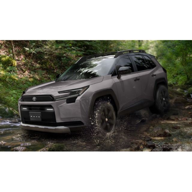 トヨタ自動車は21日、新型『RAV4』を世界初公開した。外観、装備を差別化した3つのスタイルをラインアップ...