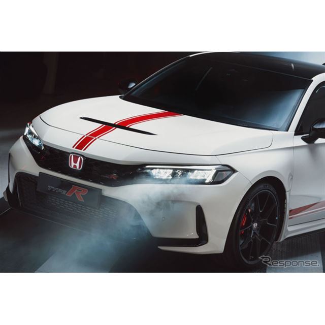 ホンダは、欧州向け『シビック タイプR』の最終モデル「アルティメット エディション」を40台限定で発売す...