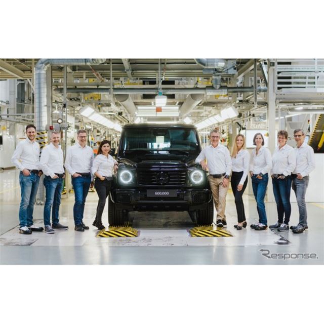 メルセデスベンツのSUV、『Gクラス』の生産60万台目となる車両が、オーストリア・グラーツ工場からラインオ...