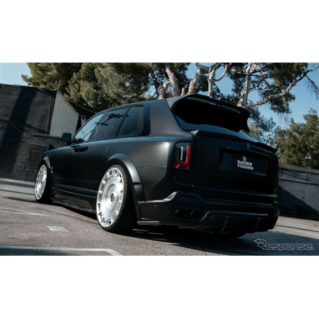 英国のアーバン・オートモーティブが初めて大西洋を越え、米国の「モントレーカーウィーク2025」で、ロール...