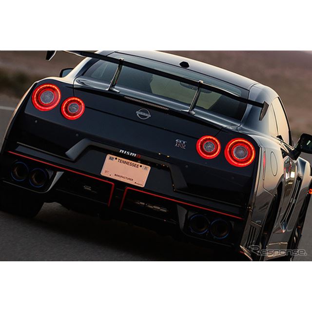 日産自動車は8月26日、2007年から18年にわたり生産してきたR35型『GT-R』の生産が終了したと発表した。18年...