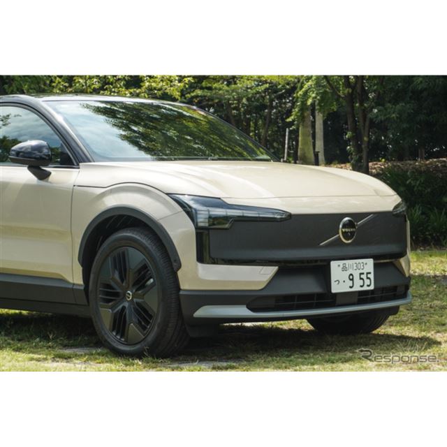 ボルボ EX30 2023年モデルの価格・グレード一覧 価格.com