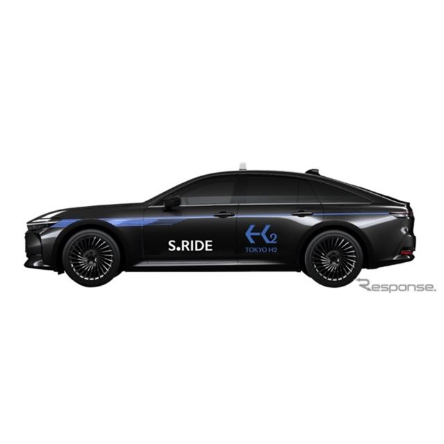 トヨタ クラウンの価格・新型情報・グレード諸元 価格.com