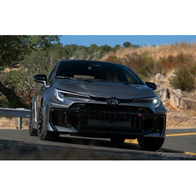 �g���^�����Ԃ́A�����\�n�b�`�o�b�N�wGR�J���[���x��2026�N���f����č��Ŕ��\�����B
�@���{�d�l�́uRZ�v...