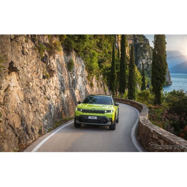 ジープは、SUV『コンパス』新型の「アルティテュード」仕様の受注を欧州で開始したと発表した。
　パワー...