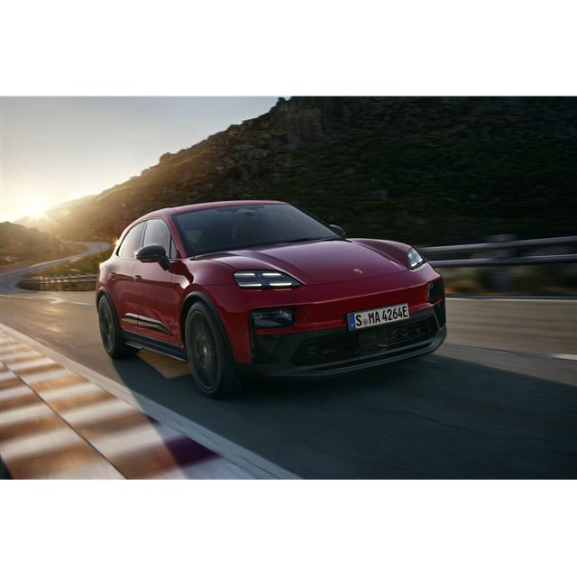 ポルシェジャパンは2025年10月22日、電気自動車（BEV）「マカン」の高性能グレード「GTS」の国内導入を発表...