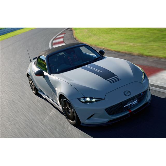 マツダは2025年10月24日、MAZDA SPIRIT RACING(マツダ スピリット レーシング、以下MSR)の手になる「ロー...