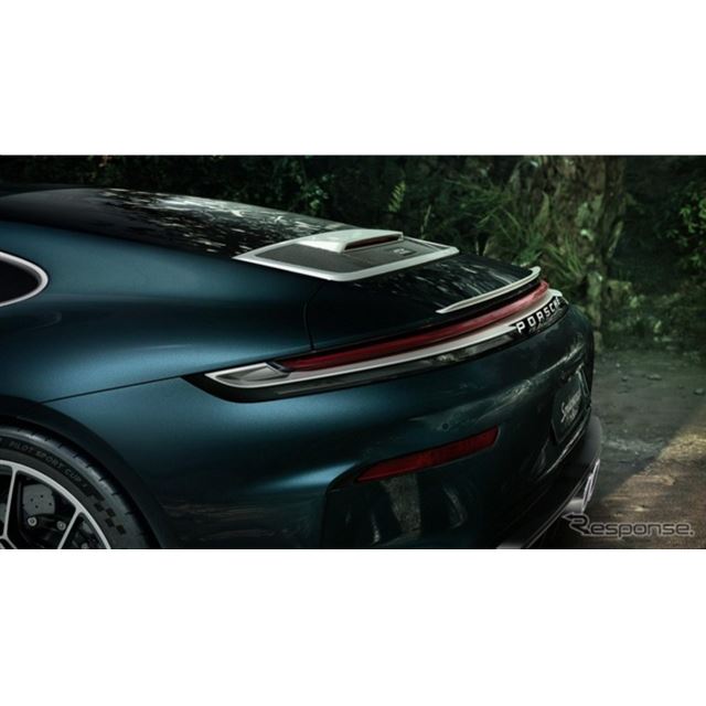 ポルシェは、『911 GT3ツーリング』の特別仕様「オセロット」を発表した。コロンビアのアマゾン熱帯雨林か...