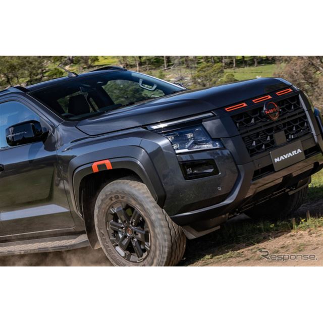 日産自動車は11月19日、オーストラリアでピックアップトラック『ナバラ』の新型を発表した。三菱『トライト...