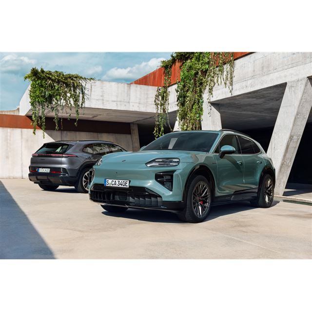 ポルシェの最新情報・自動車カタログ - 価格.com