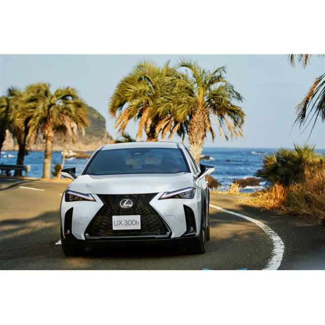 レクサスの最新情報・自動車カタログ - 価格.com