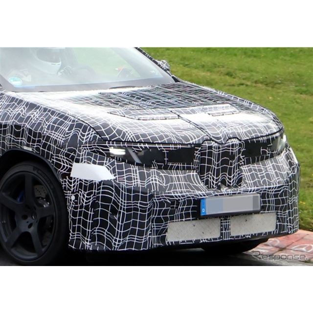 9����IAA���r���e�B2025�ɂ����āA�V����̏��i�N�w�u�m�C�G�N���b�Z�v���e�ƂȂ�wiX3�x�������J����BMW...