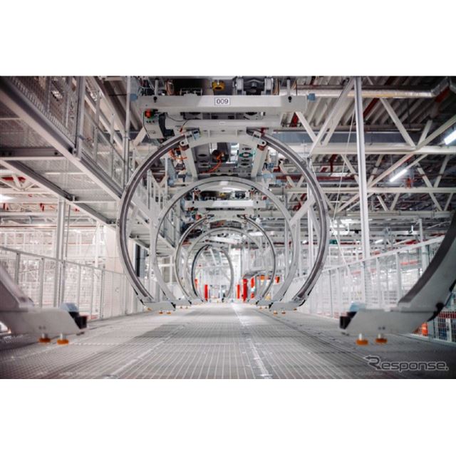 BMWグループは、EVの『i3』の次世代モデルの量産準備をドイツ・ミュンヘン工場で完了したと発表した。
　...