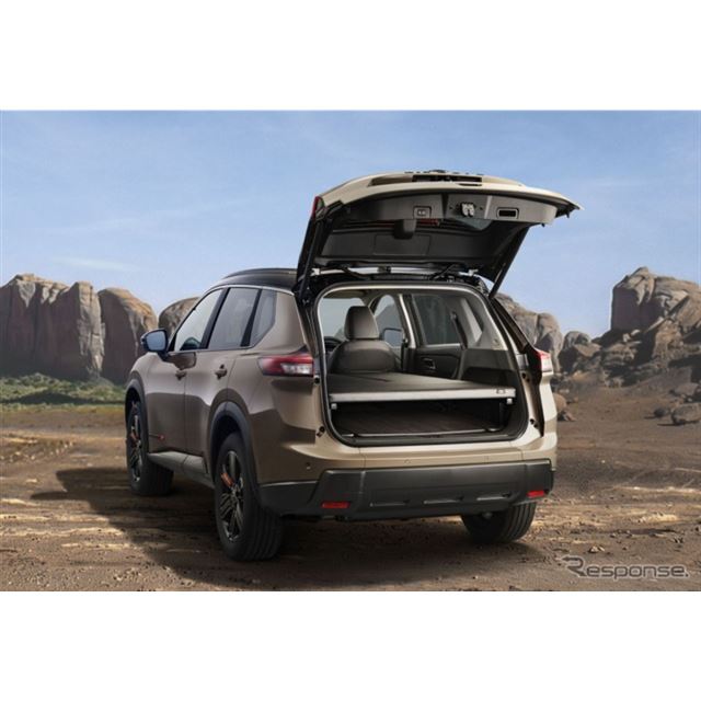 ���Y���[�^�[�X�|�[�c&�J�X�^�}�C�Y��1��7���ASUV�w�G�N�X�g���C���x�́uROCK CREEK�v���x�[�X�ɁA�Ԓ����j...