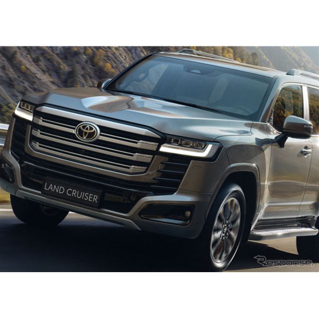 トヨタ自動車は欧州向けのSUV『ランドクルーザー300』に初めてハイブリッドパワートレインを搭載すると発表...