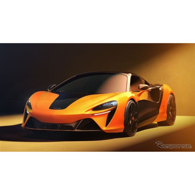 �}�N���[�����E�I�[�g���[�e�B�u�́A�}�N���[�����E���[�V���O�ɂ��2�N�A���A10��ڂ�F1�R���X�g���N�^�[...