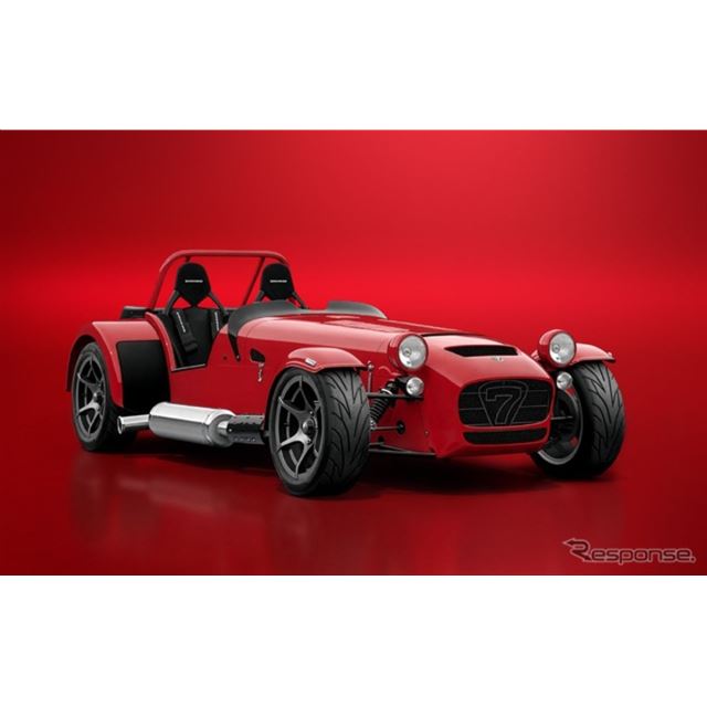 �p���̃X�|�[�c�J�[���[�J�[�̃P�[�^�n���́A2026�N���f���́w�Z�u���x�𔭕\�����B�uPure. Simple. Fun�v...