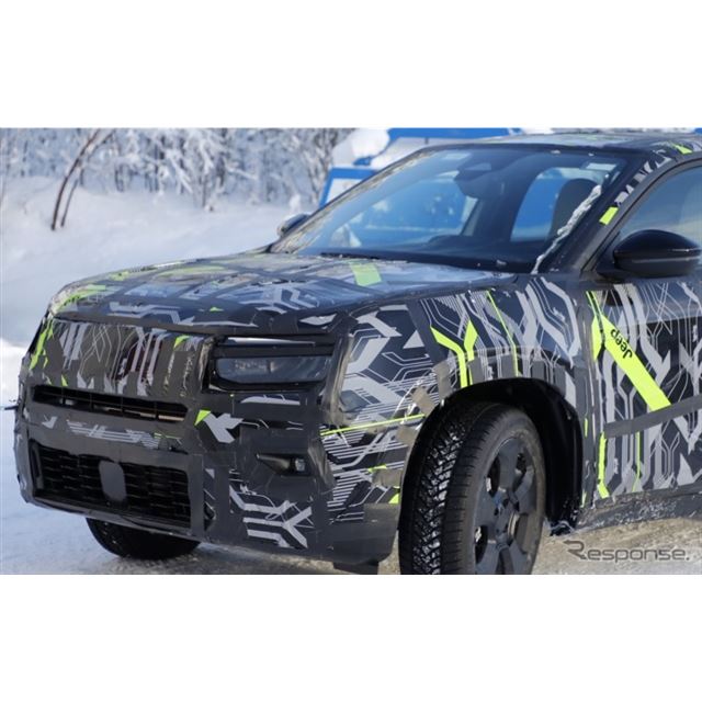 ジープ アベンジャー 2024年モデルの価格・グレード一覧 価格.com