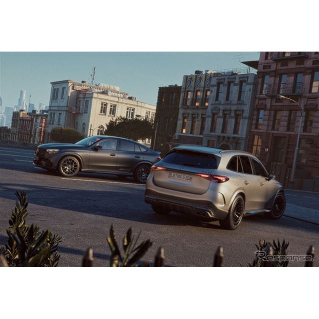 �����Z�f�XAMG�́A�����Z�f�X�x���c��SUV�wGLC�x�V�^�̍����\���f���uGLC 53 4MATIC+�v�����B�Ŕ��\�����B
...