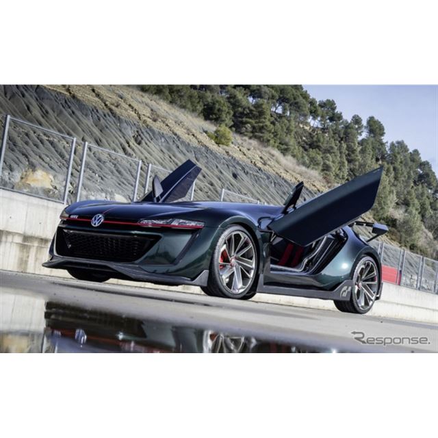 �t�H���N�X���[�Q���́w�S���tGTI�x�̒a��50���N���L�O���āA2014�N�ɔ��\�����wGTI ���[�h�X�^�[ �r�W����...